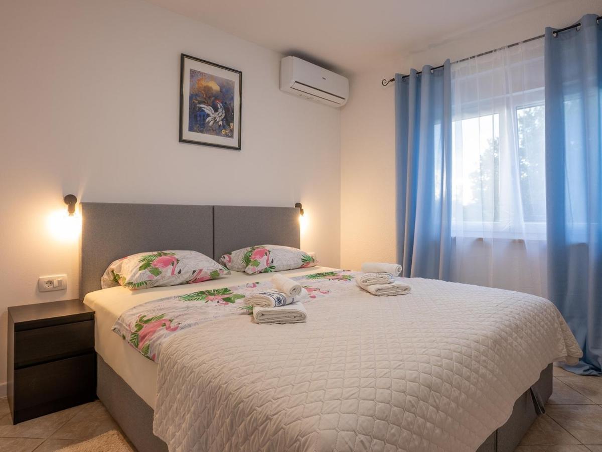 Restaurant & Rooms Nino Porat  Exterior photo