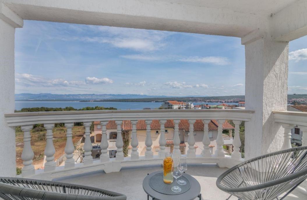 Restaurant & Rooms Nino Porat  Exterior photo